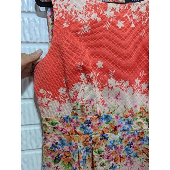 Tahari Women's Orange Floral Fitted Waist Sleeveless Boat Neck Shift Dress Size - Picture 3 of 7
